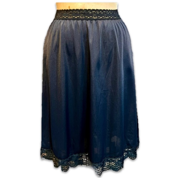 VINTAGE lace trim silky nylon half skirt dress slip lingerie sexy boudoir 80s - Picture 3 of 12
